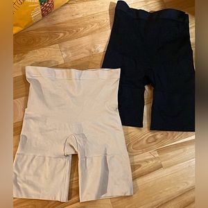 Lot de 2 gaines 2XL en excellent état